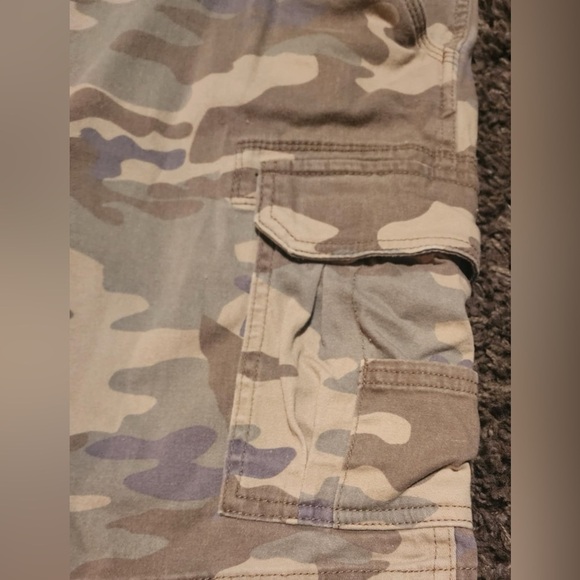 Red Head Brand Co Size 38 Camouflage Men’s Cargo Shorts EUC - Picture 2 of 5